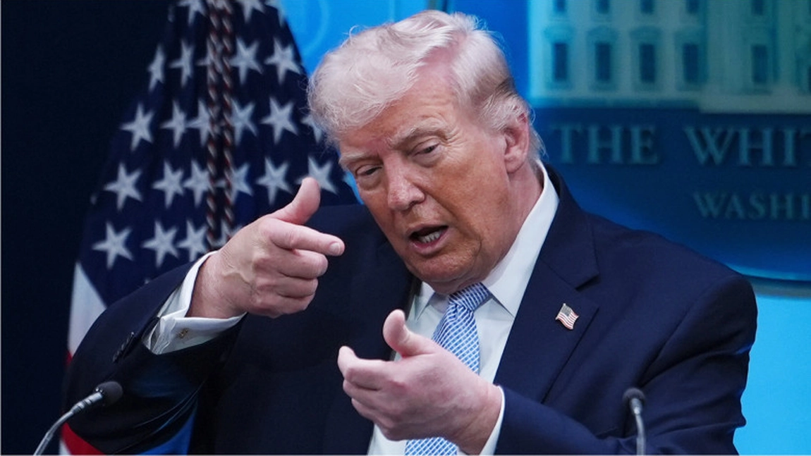 Donald Trump anunță noi atacuri asupra Iranului. Teheranul ripostează cu rachete și drone în regiune