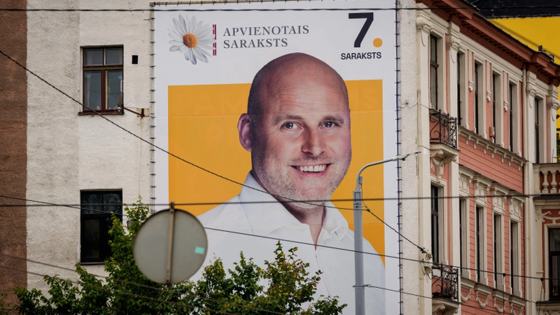Alegeri în Letonia. Premierul Andris Kulbergs, fost pilot de curse, candidează pentru un nou mandat
