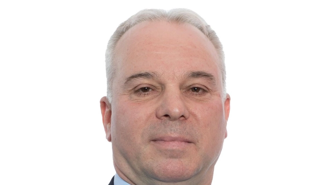 Primarul din Slănic Moldova, reținut de DNA! Ar fi luat mită 21.000 de euro