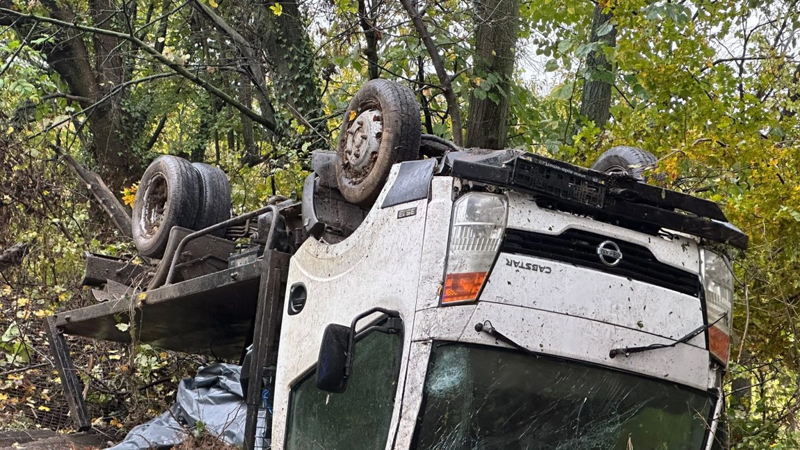Accident rutier în Bucium! Două persoane au primit îngrijiri medicale