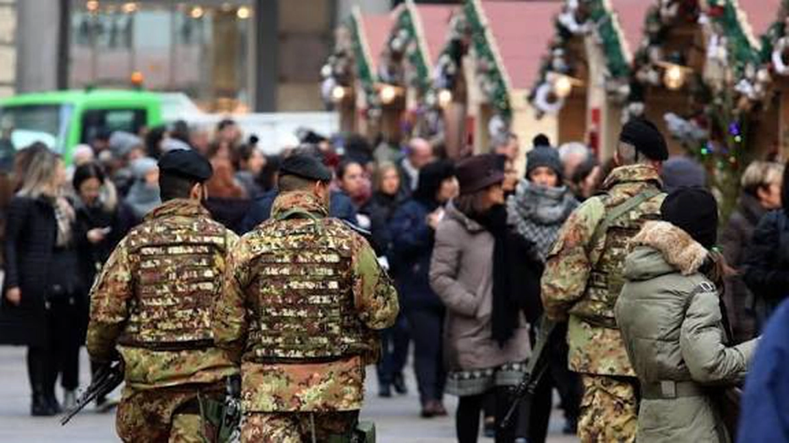 Proteste de amploare în Franța și Italia. MAE avertizează românii, iar Milano va primi 500 de militari