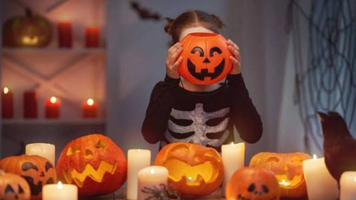 Petrecerile de Halloween în școlile din Iași, motiv de controversă! Părinții nu se pun de acord: „Tot din banii noștri se face”