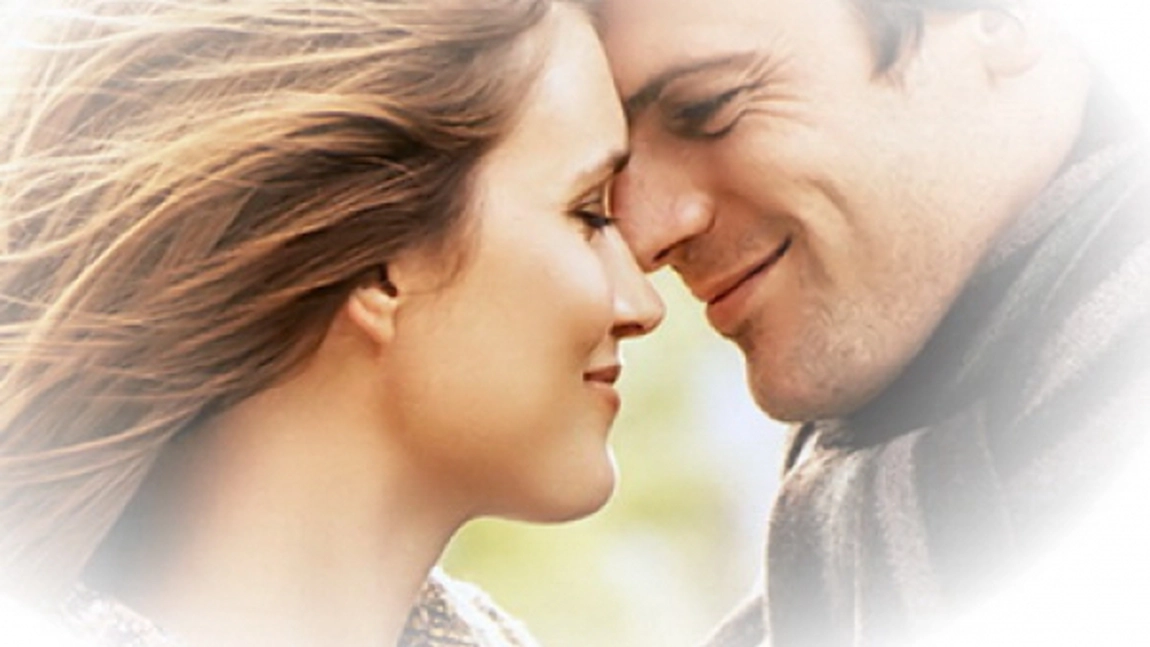 Mangaierea poate face cat o mie de cuvinte. 6 atingeri care consolideaza relatia