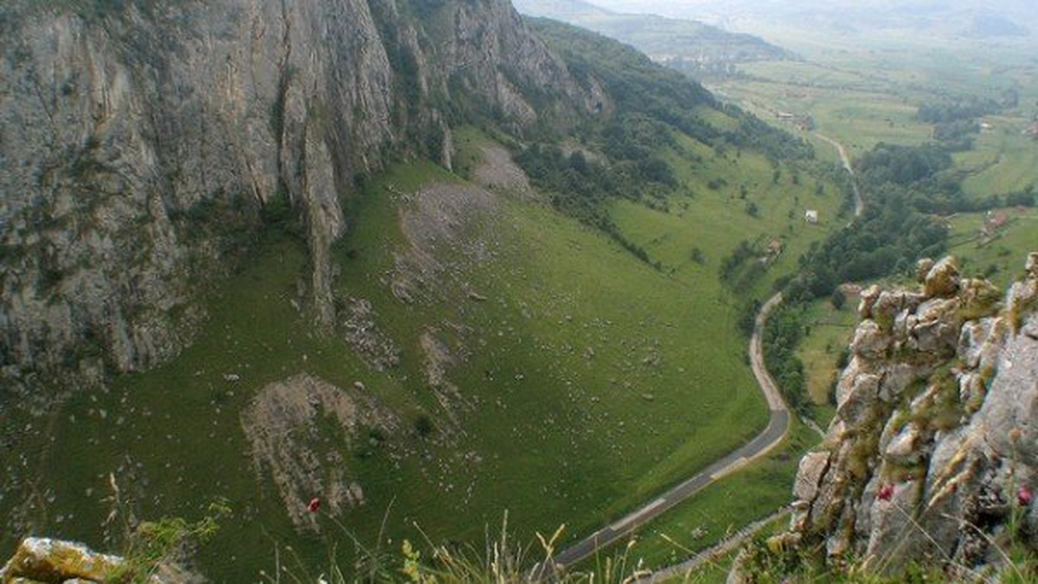 Cheile Runcului si Rezervatia Scarita-Belioara, o zona de o frumuete rara - FOTO