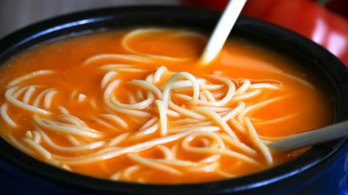 Ingrediente pentru supă de roşii - Reţetă de post