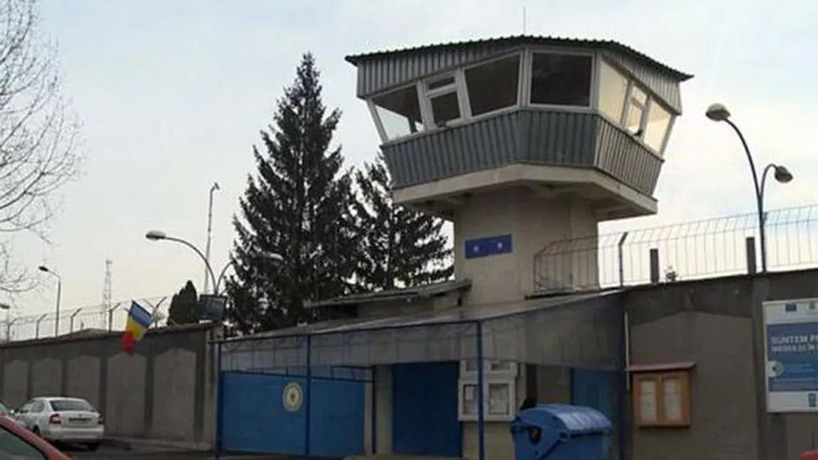 Trafic de droguri la penitenciarul unde este încarcerat Cristian Cioacă