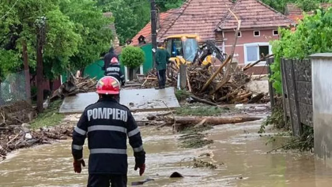 Cod portocaliu de inundaţii în Iaşi! Sunt afectate zeci de judeţe