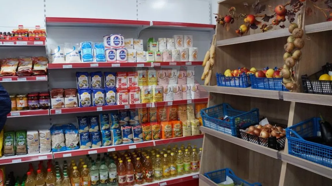 Magazinele de cartier din Iași au înregistrat o creștere a vânzărilor în plină pandemie de COVID-19. Drojdia și făina, cele mai căutate alimente de ieșeni
