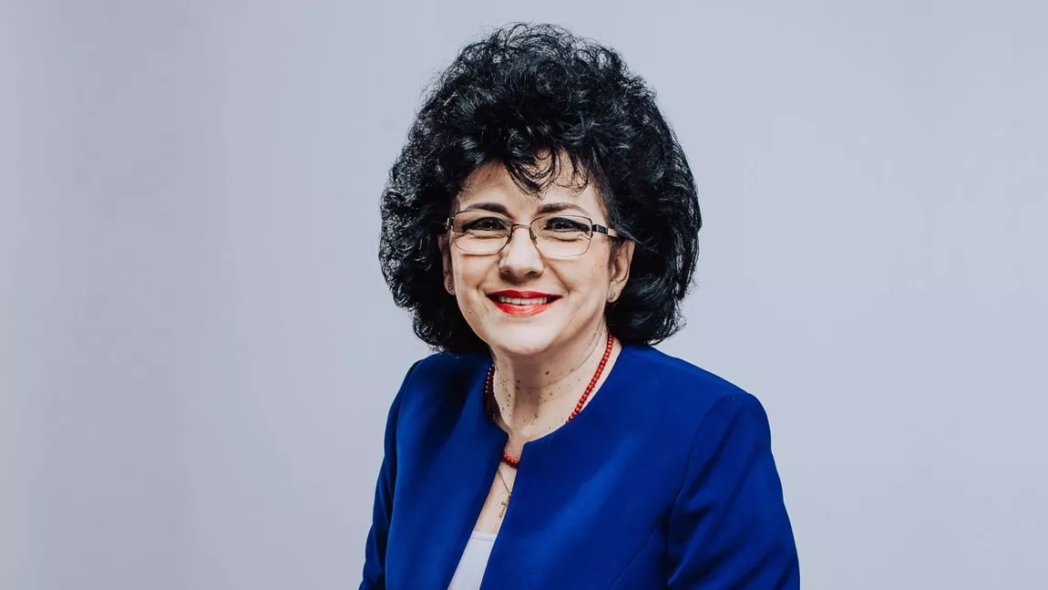 Profesorul universitar Dorina Isopescu, după participarea la dezbaterea organizată de Consiliul Județean al Elevilor Iași: 