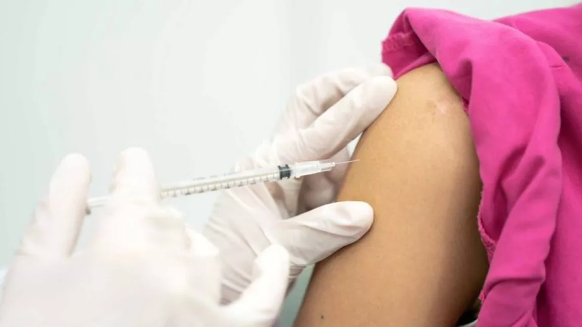 Veste bună! Primul vaccin anti-COVID 19 oferă o protecţie de 90%. Peste 1 miliard de doze poate fi produs până la sfârșitul 2021