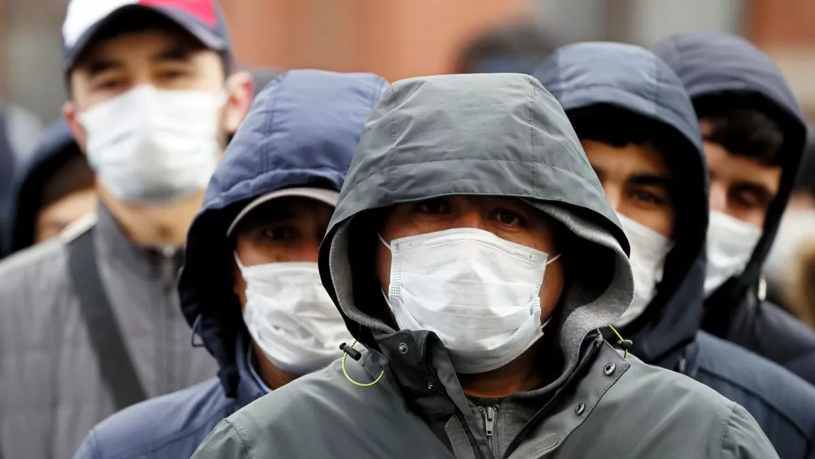 OMS: Carantina ar putea fi evitată dacă 95% dintre oameni ar purta mască de protecție
