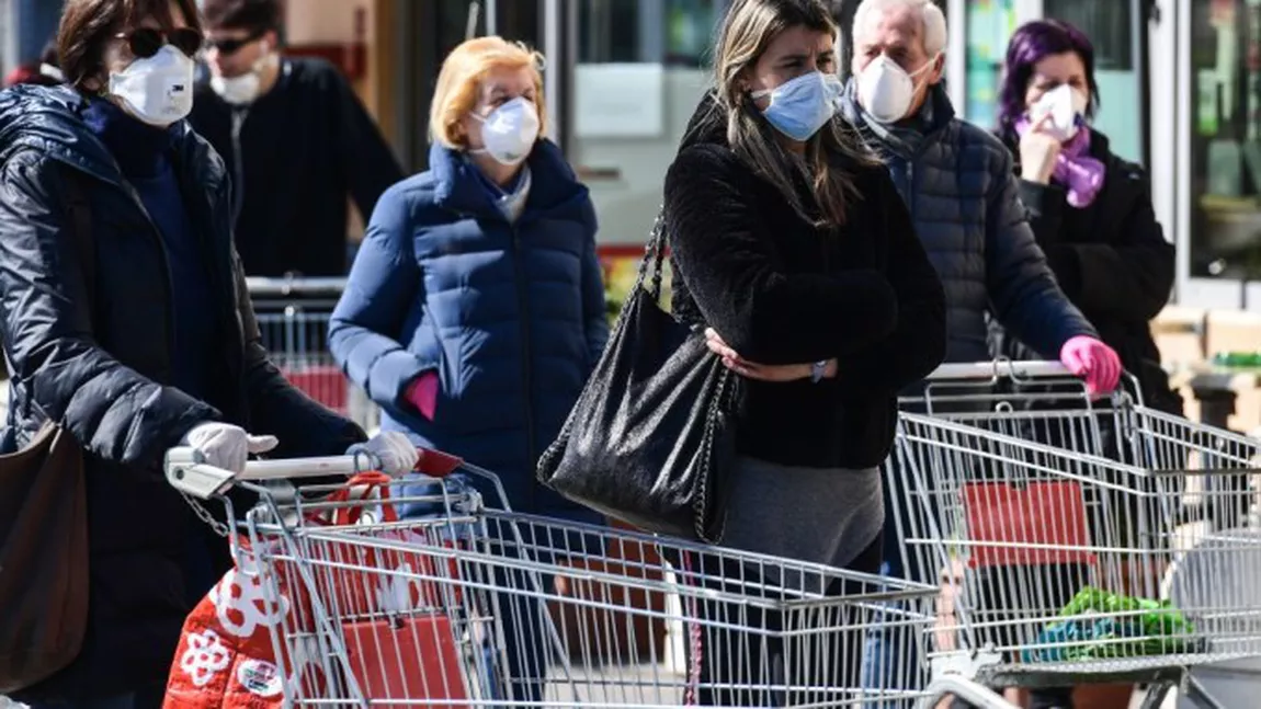 Bucureştenii au luat cu asalt magazinele! Ce alimente au dispărut de pe rafturi