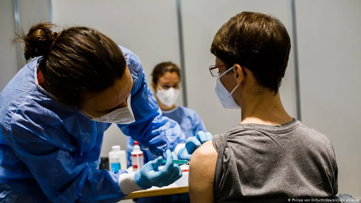 Un tânăr din Vaslui a murit la 48 de ore după rapelul cu Pfizer, vaccinul împotriva COVID-19 - FOTO