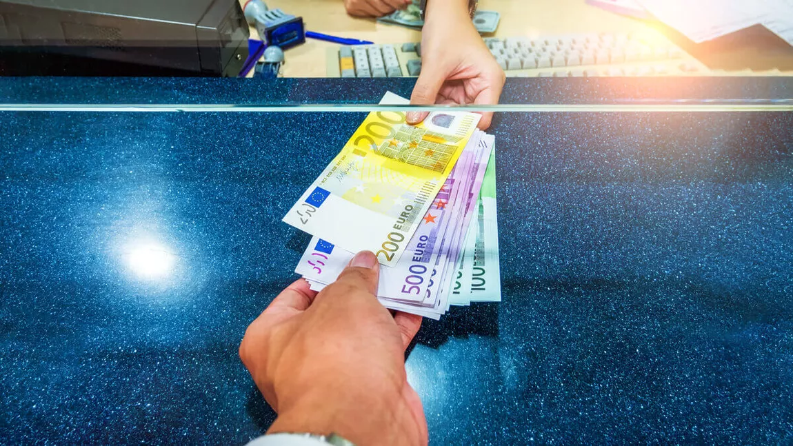 Curs valutar 7 aprilie 2021. Cât valorează astăzi un euro