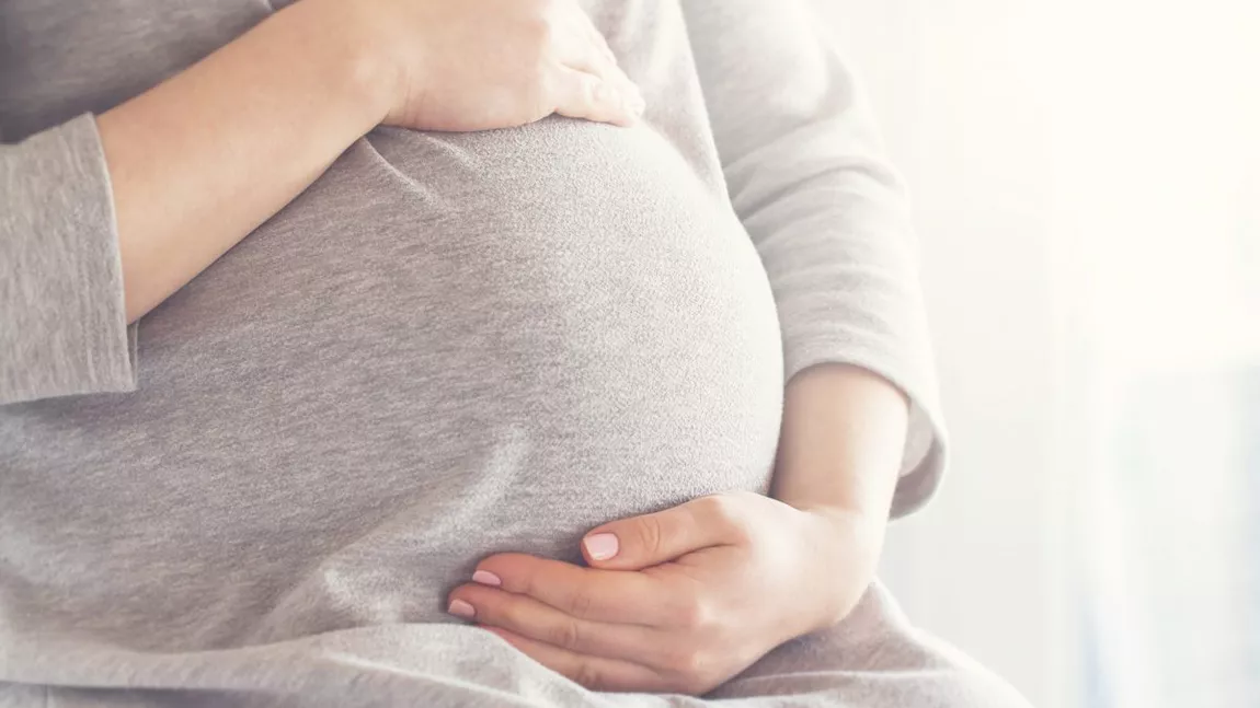 Femeile stresate în timpul concepției sunt mai predispuse să nască o fetită