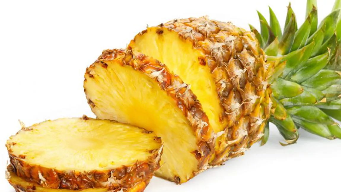 Câte calorii are un ananas: Poate fi un ajutor în lupta cu kilogramele în plus?