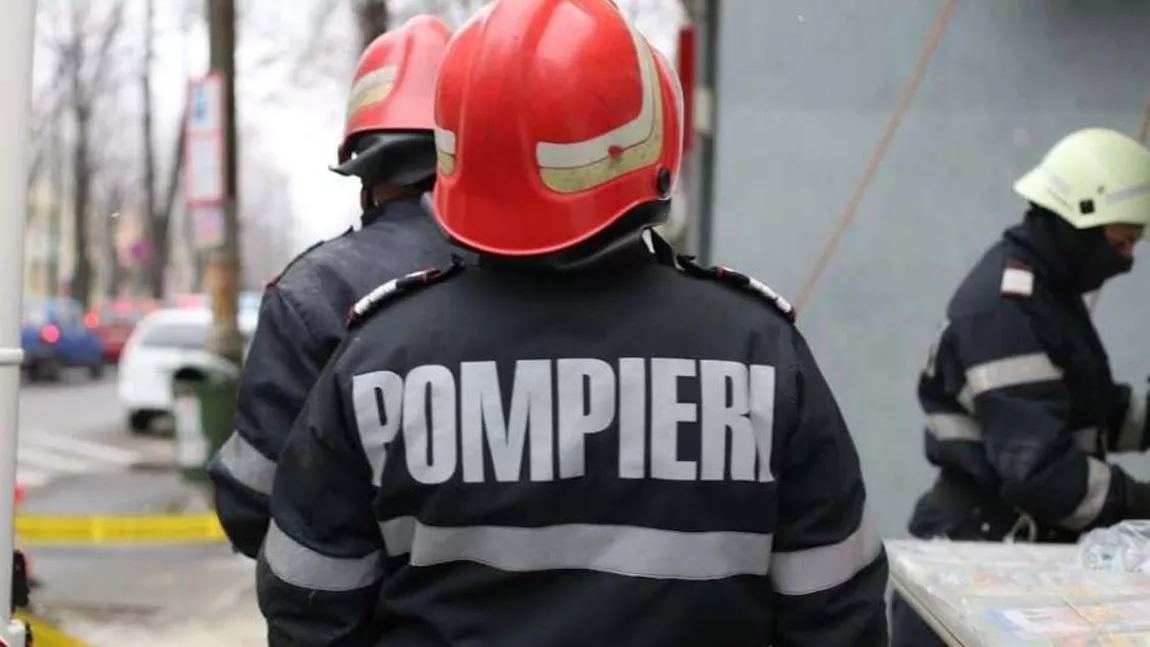 Incendiu pe o stradă din Iași. Pompierii au ajuns la fața locului