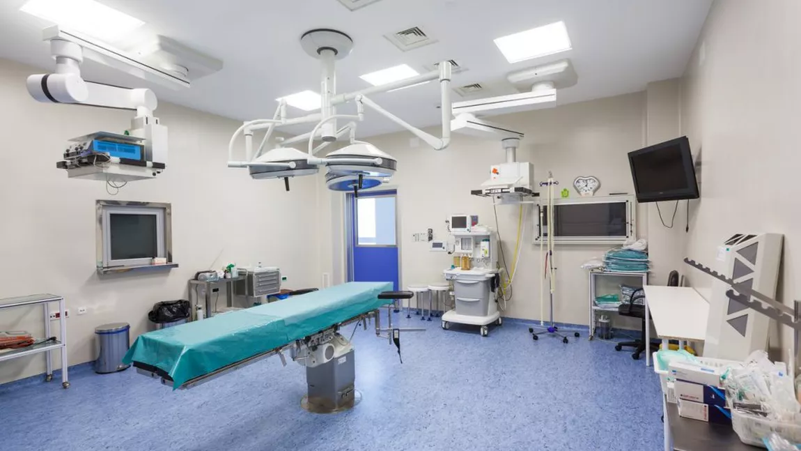 Incident șocant într-o sală de operație! O asistentă a fost accidentată în timpul unei intervenții