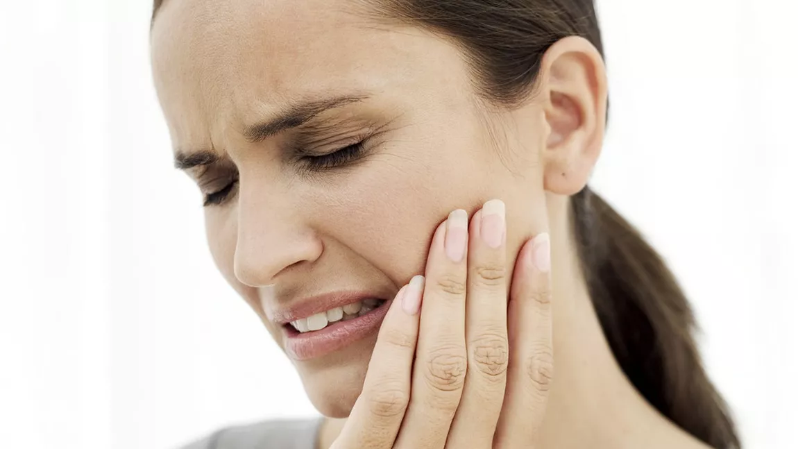 Remedii pentru durerea de dinți de la curent: Cum să scapi rapid cu tratamente naturiste