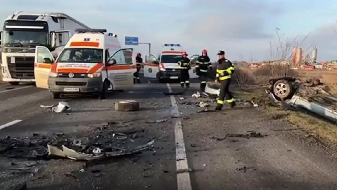 Carambol pe tronsonul de autostradă Deva-Nădlac. 10 maşini s-au ciocnit