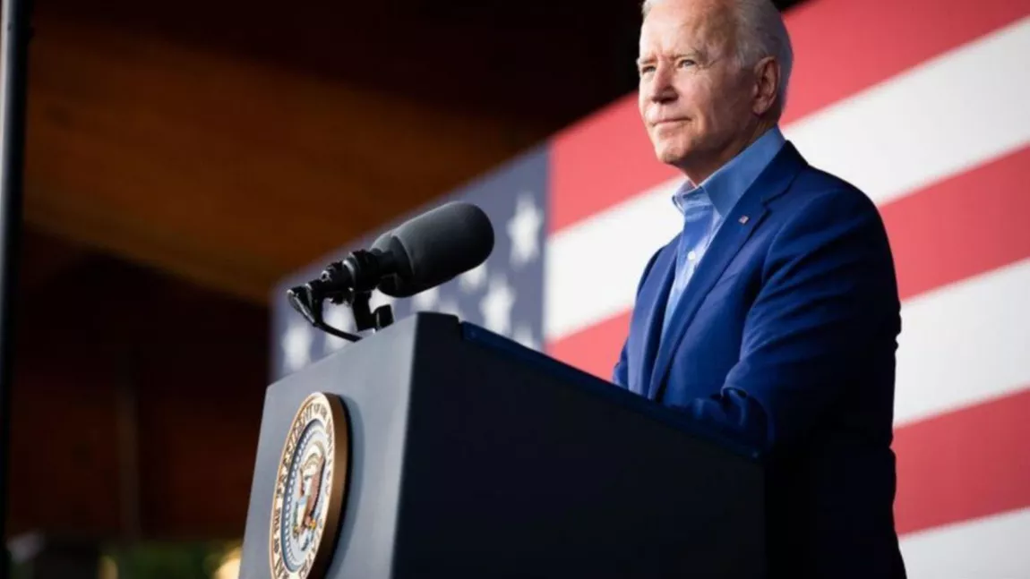 Joe Biden a promulgat o lege care facilitează transferul de echipamente militare în Ucraina