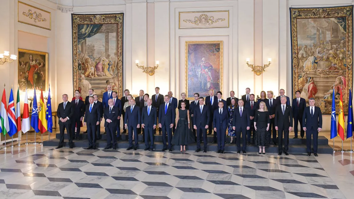 Cum s-a îmbrăcat Carmen Iohannis la dineul oferit de Letizia și Felipe ai Spaniei la Summitul NATO
