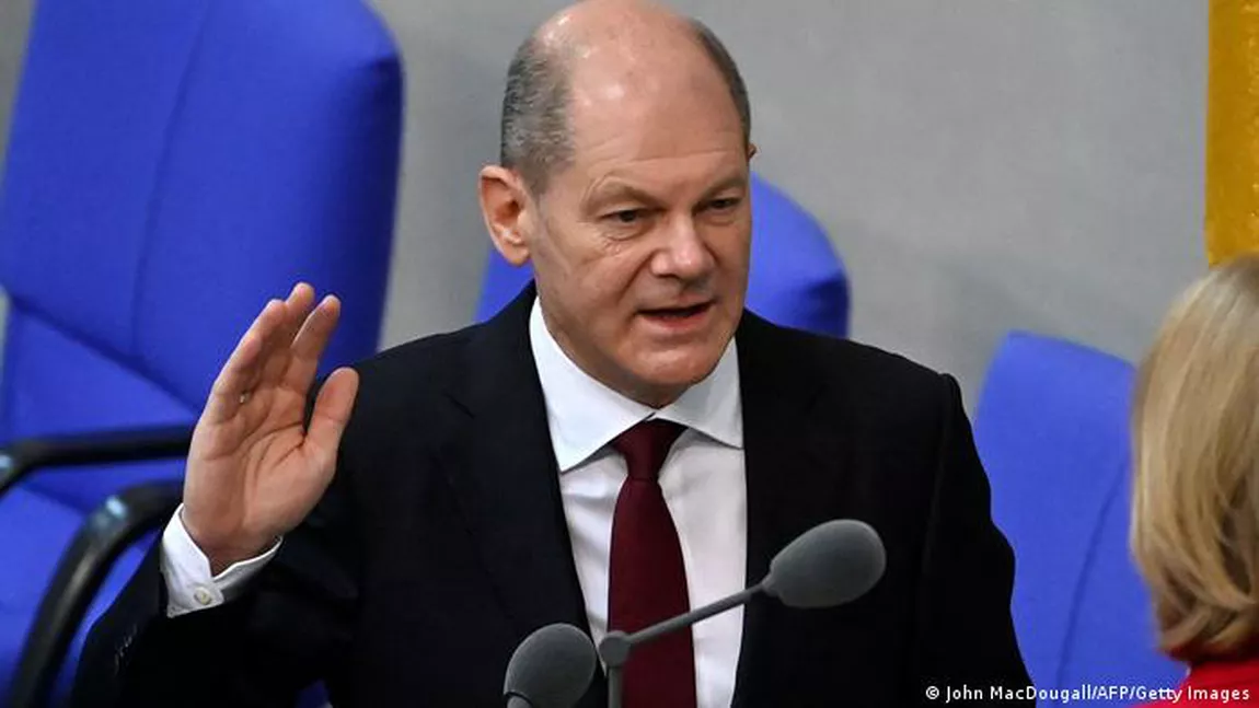 Olaf Scholz acuzat că a aruncat la gunoi documente secrete, inclusiv din summit-ul G7