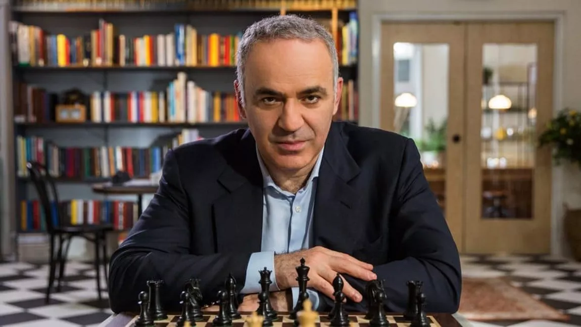 Fostul mare maestru de șah, Gari Kasparov, afirmă că știe data la care Putin va anunţa trimful în Ucraina