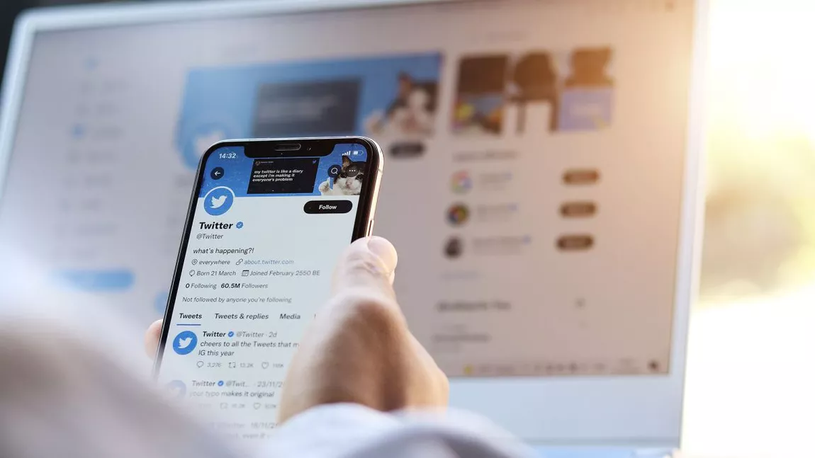 Companiile şi-ar putea retrage reclamele de pe Twitter după deblocarea contului lui Donald Trump