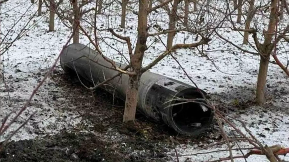 Resturile unei rachete au fost găsite în Moldova, la aproximativ 3 kilometri de granița cu Ucraina