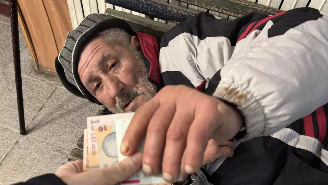 Povestea sfâșietoare a lui Nea Mihai. Bătrânul își duce veacul pe o bancă din Gara de Nord