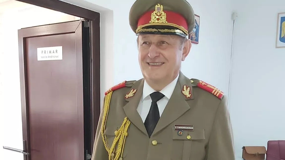 Un primar din Suceava, fost colonel, a fost reținut
