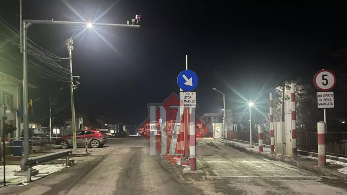 Incident neobișnuit la Vama Sculeni. Șoferul unui microbuz a lăsat actele vameșilor și a fugit. Polițiștii l-au prins aproape de intrarea în Iași - EXCLUSIV/FOTO