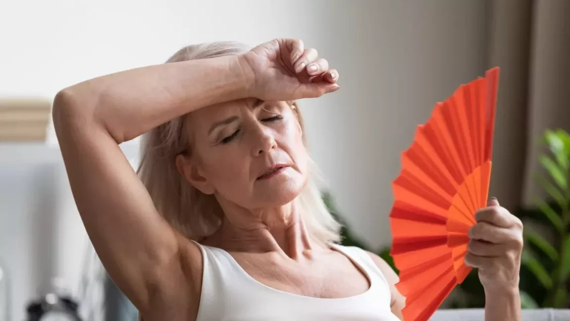 Cât durează simptomele menopauzei? Prin ce stări trece o femeie în această perioadă