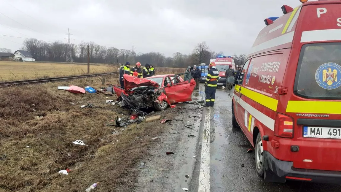 Accident rutier grav în județul Suceava. Patru persoane au fost rănite - FOTO