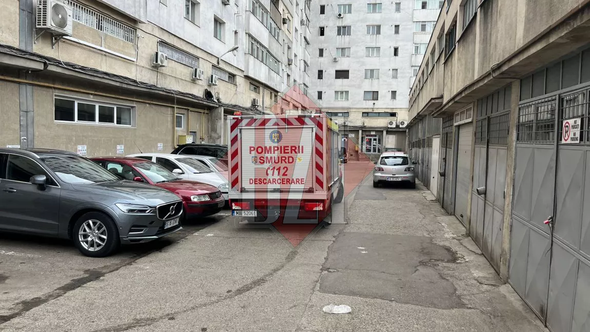 Deblocare de ușă la un apartament în zona Bulevardul Independenței. Se deplasează mai multe autospeciale de intervenție – FOTO