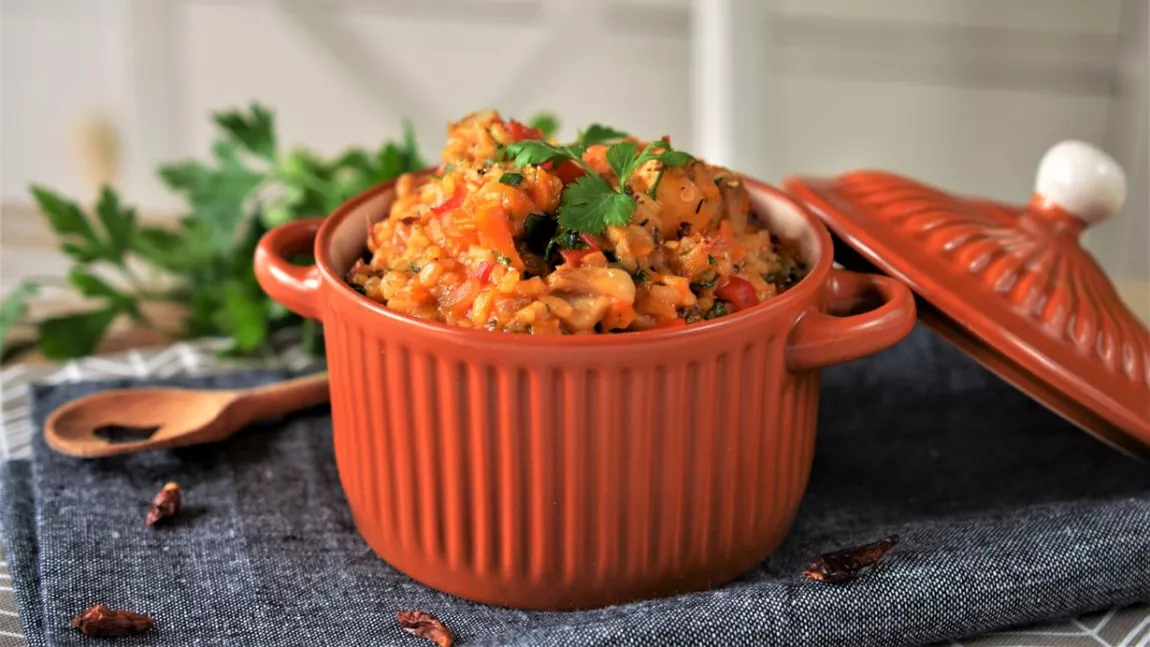 Cel mai gustos orez sârbesc cu legume. Rețetă autentică, simplu de preparat