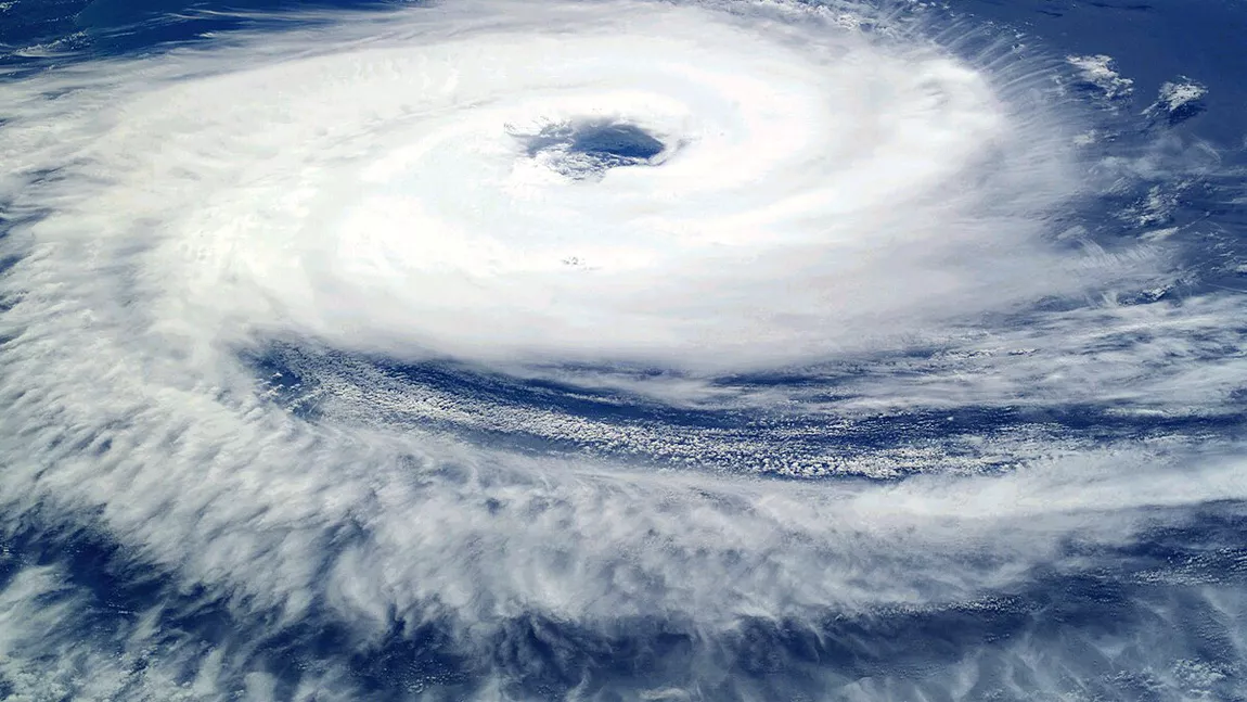 Un ciclon care a afectat Europa ajunge și la noi în țară: „Ne așteptăm la un grad ridicat de instabilitate”