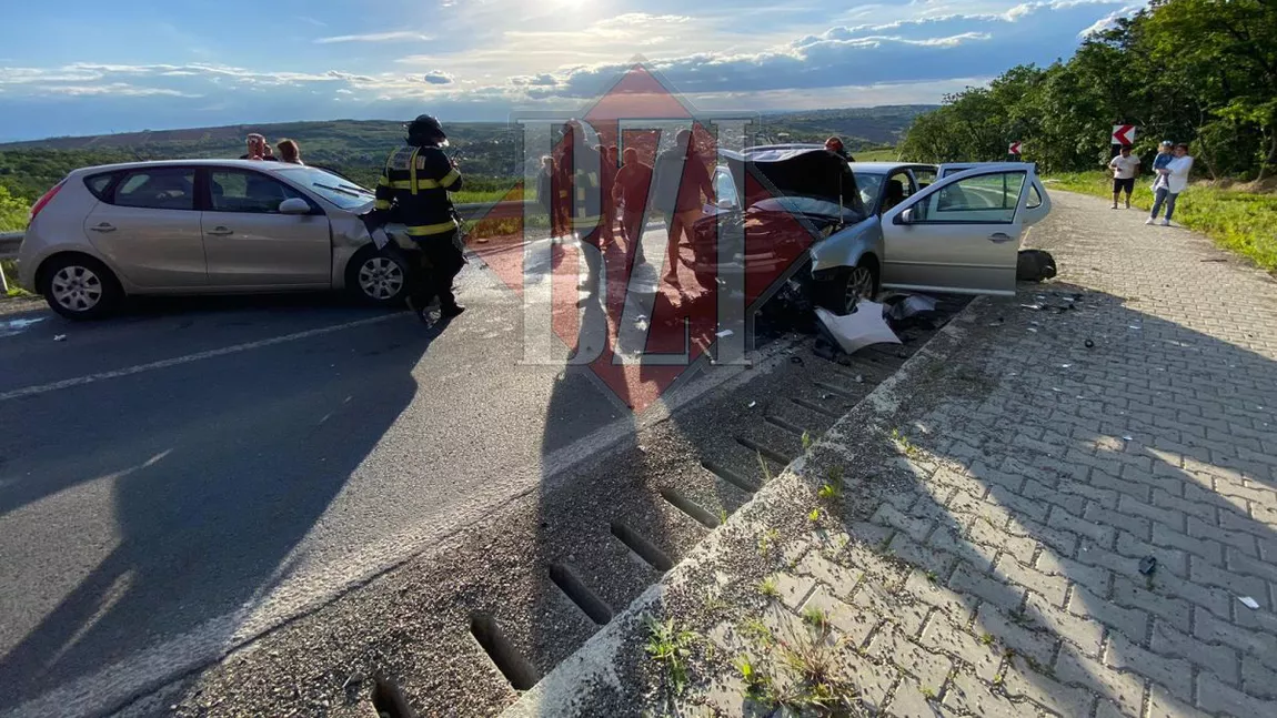 Accident rutier în localitatea Breazu, comuna Rediu! Două autoturisme au intrat în coliziune - FOTO, VIDEO, UPDATE