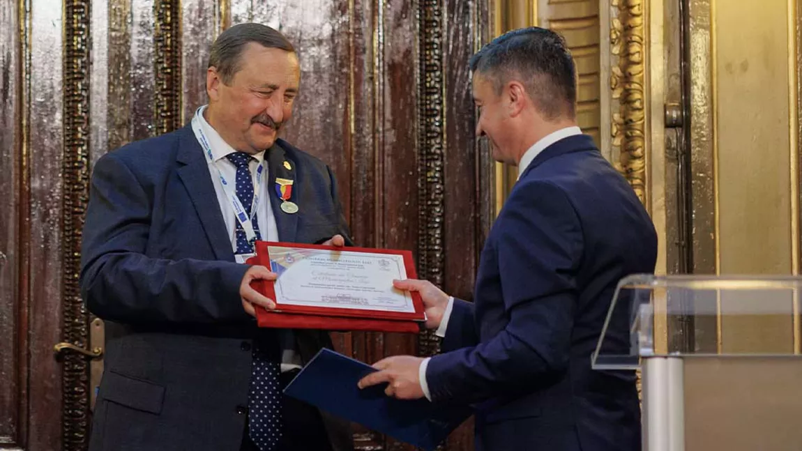 Rectorul TUIASI, prof. univ. dr. ing. Dan Cașcaval, a primit titlul de Cetățean de Onoare al Iașului