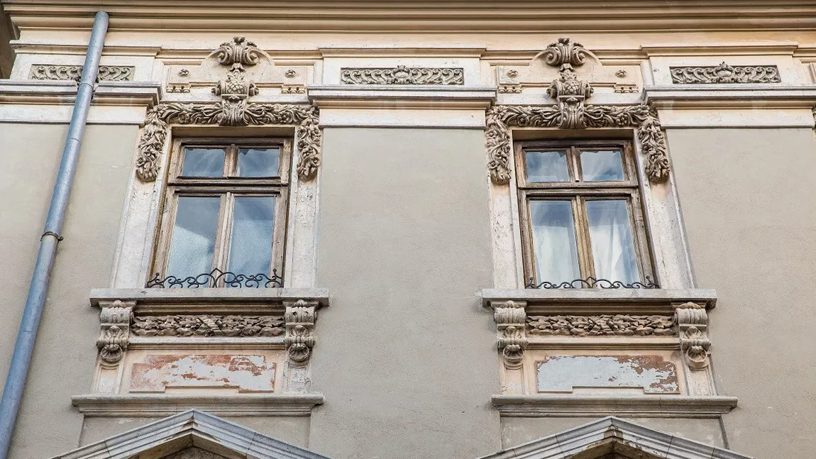 Care sunt clădirile scutite de taxe și impozite. Legea a fost promulgată de președintele României