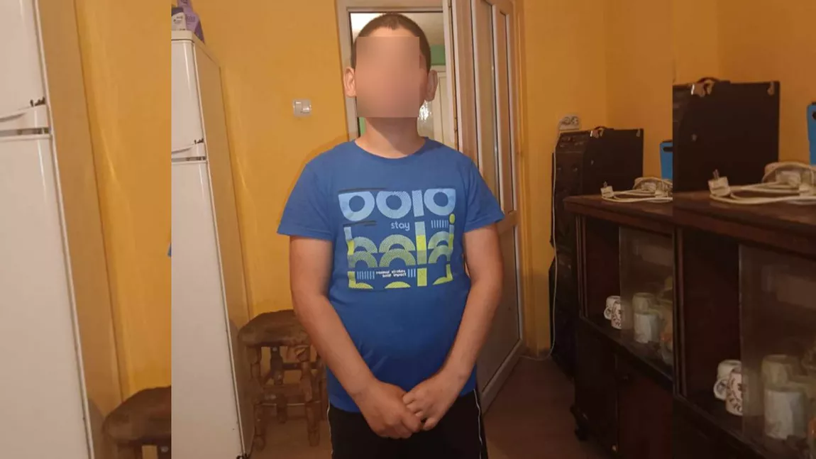 Elevul din Iași care a fost bătut de către un angajat al școlii a fost externat. Mama acestuia va apela la medicii legiști: „O să fac plângere penală împotriva agresorului” - FOTO