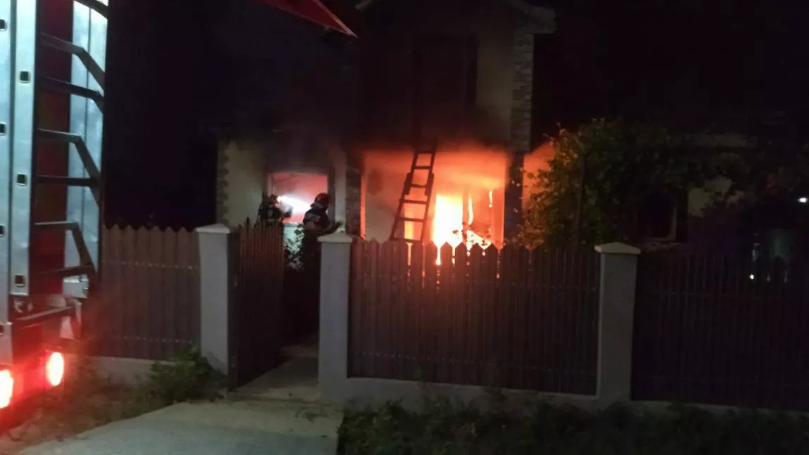 Un bărbat a murit ars de viu în Botoșani, după ce a încercat să își omoare soția. Femeia a reuși să se salveze la timp