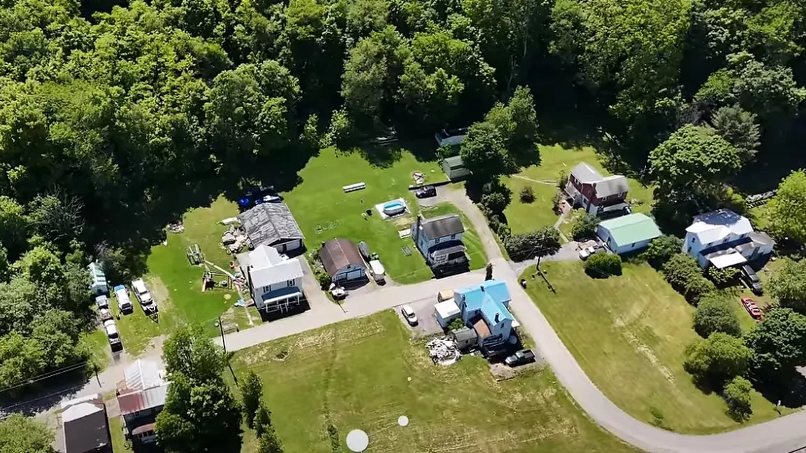 Satul din SUA care se numește România! Casele au un preț incredibil - FOTO, VIDEO