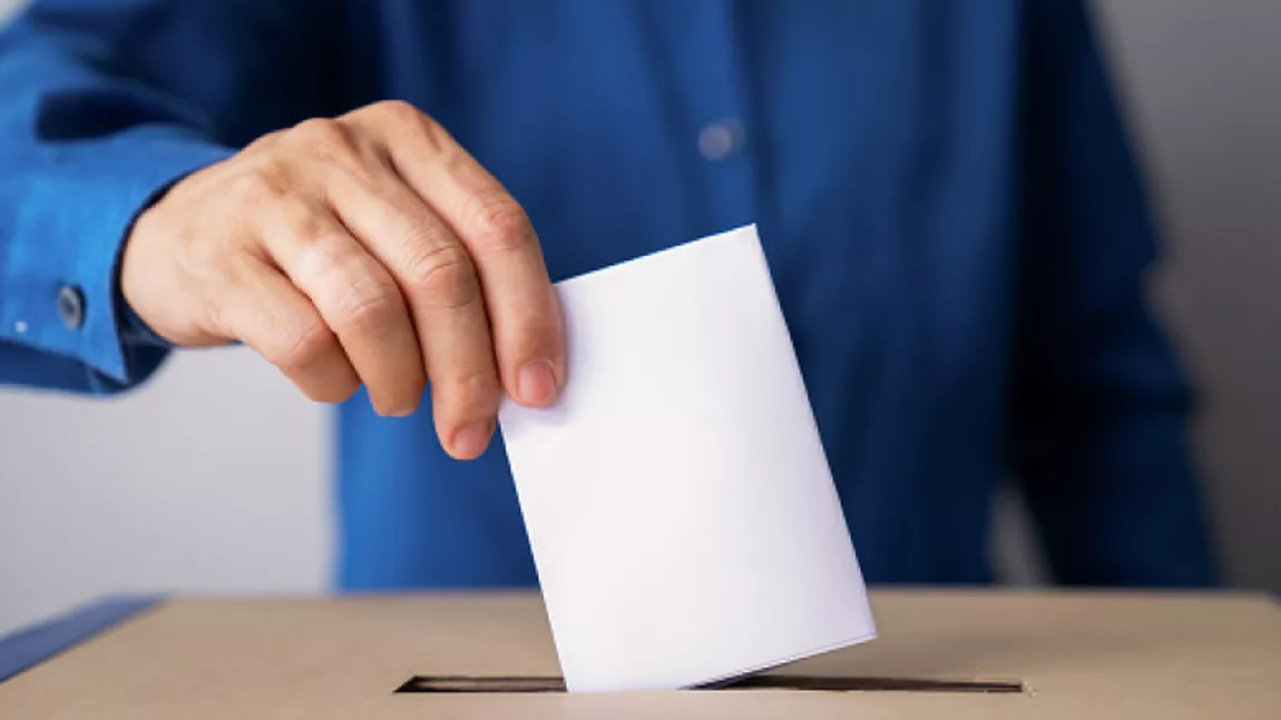 Curtea de Apel București obligă BEC să renumere buletinele de vot din mai multe secții pentru alegerile europarlamentare
