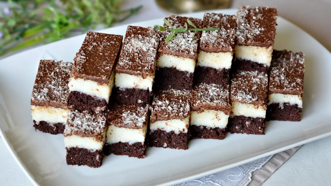 Prăjitura bounty: un desert delicios inspirat din renumitele batoane de ciocolată
