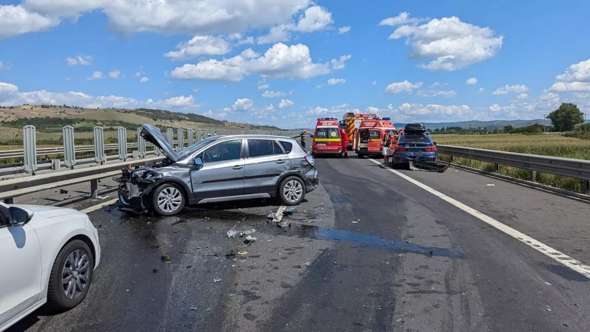 Accident rutier grav, cu 17 victime. A fost activat Planul Roșu de intervenție pe A1