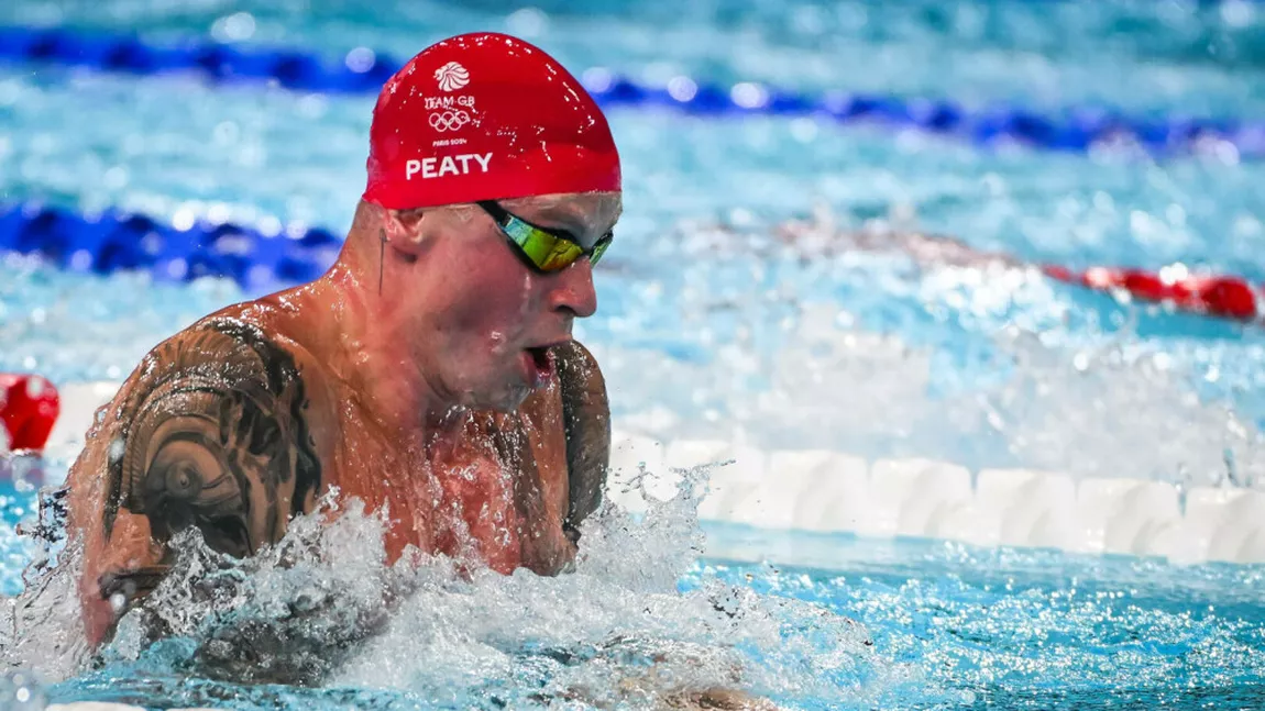 Înotătorul britanic Adam Peaty a susținut că sportivii de la Jocurile Olimpice au găsit viermi în mâncarea lor