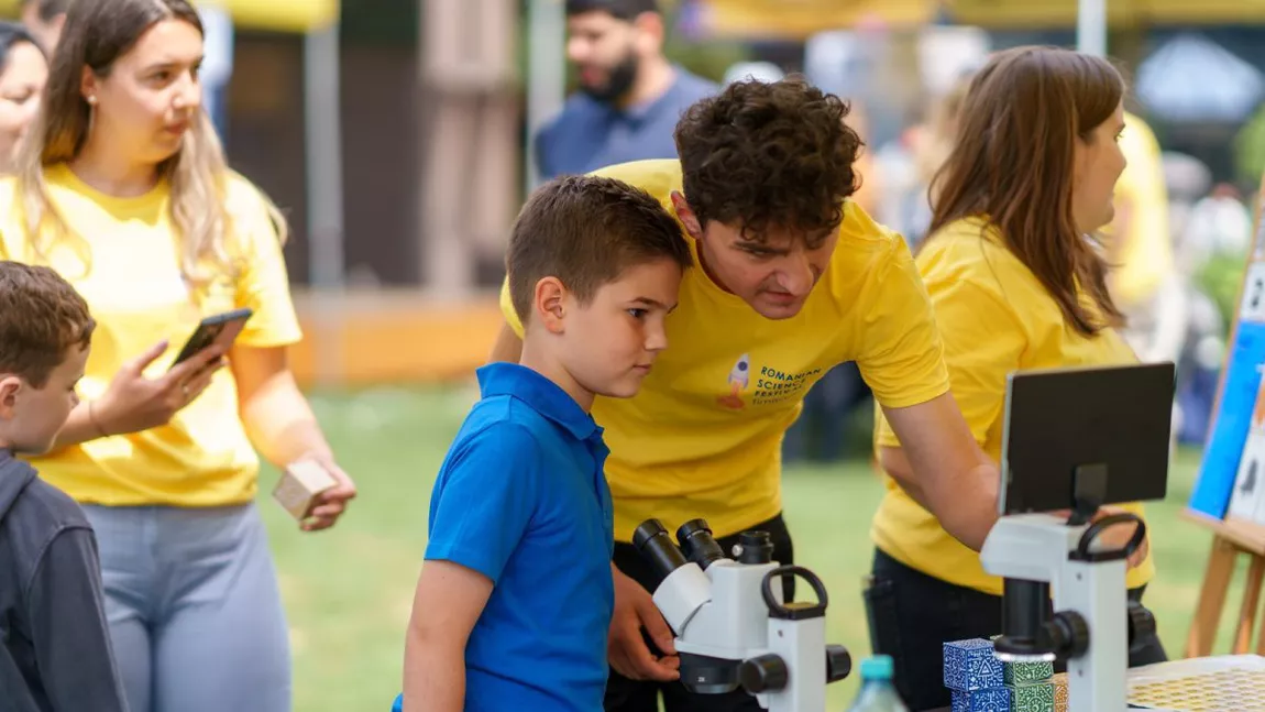 Cel mai mare festival național de științe din România ajunge în Iași