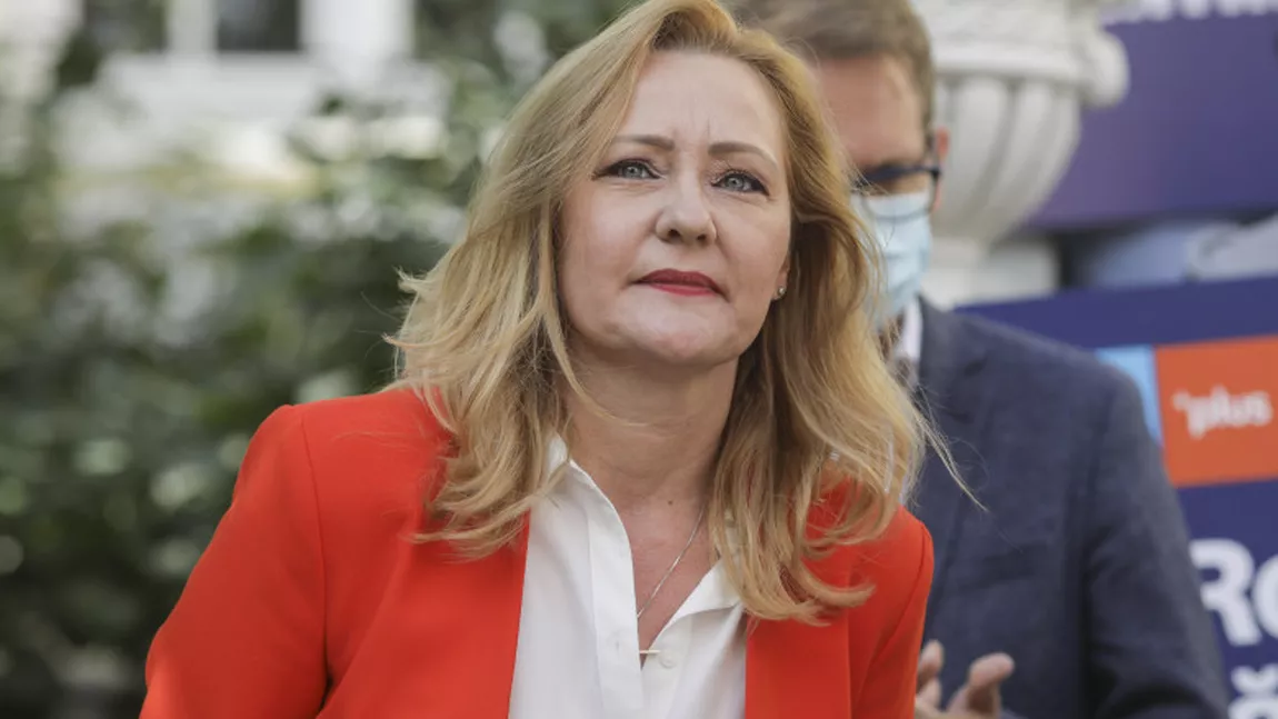 Preşedintele USR, Elena Lasconi, care candidează la preşedinţie spune că nu intra în luptă dacă nu era Liviu Dragnea